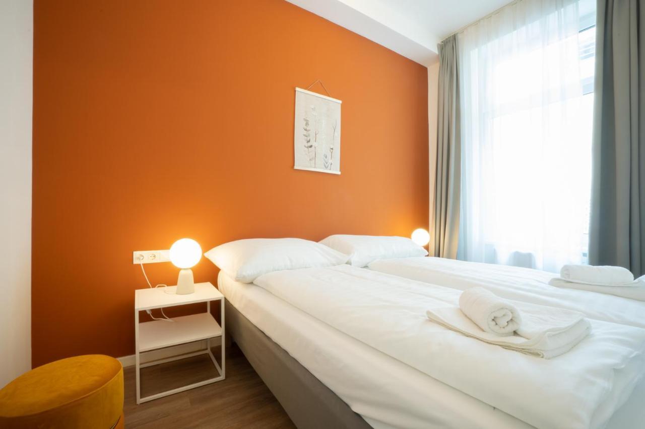 Spacious Apartment With Huge Shared Terrace And Grill Located Between City Centre And Donau River Bécs Kültér fotó
