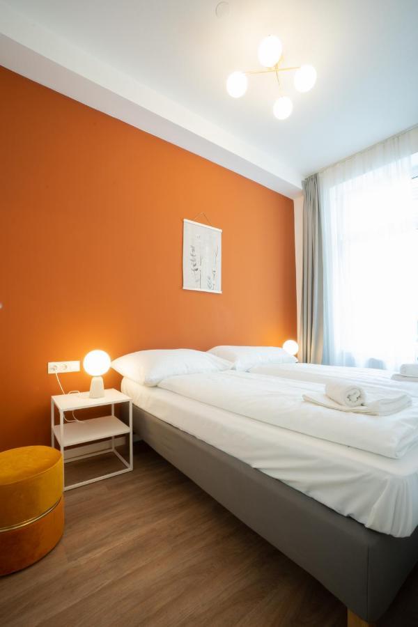 Spacious Apartment With Huge Shared Terrace And Grill Located Between City Centre And Donau River Bécs Kültér fotó